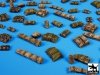 Black Dog T72056 Tentage plus bedrols 2 accessories set  1/72